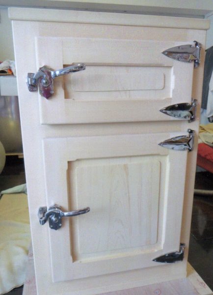 木製冷蔵庫-卓上型　片開き木製 木曽桧 氷冷蔵庫 種箱4ヶ付